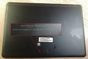 Фотография планшета Huawei MediaPad T5 (AGS2-L09) вид со стороны задней крышки, маркировка модели